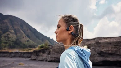 Ce casque Shokz discret et étanche devient l’arme secrète des sportifs exigeants